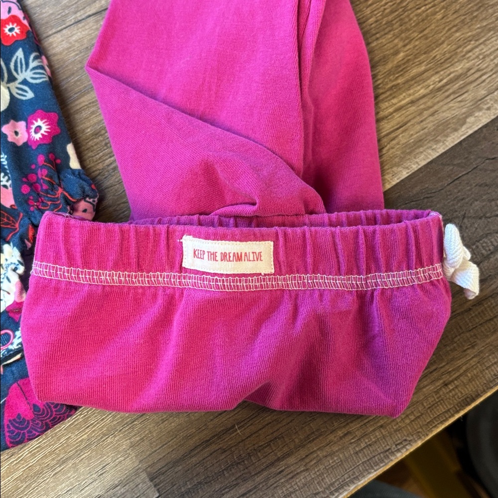 Hatley 2pc set - Picture 6 of 6